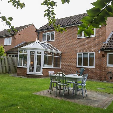 The Willows With Free Parking For 2 Cars York Extérieur photo
