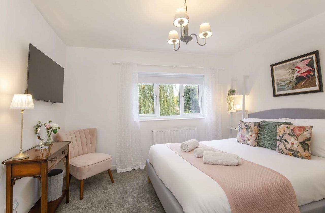 The Willows With Free Parking For 2 Cars York Extérieur photo