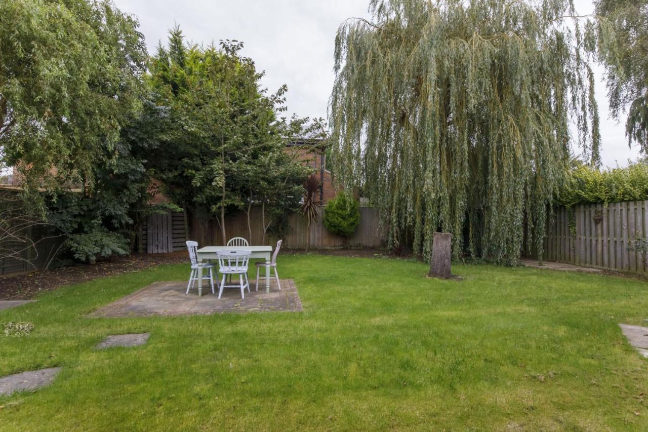 The Willows With Free Parking For 2 Cars York Extérieur photo