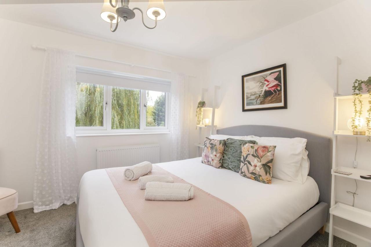 The Willows With Free Parking For 2 Cars York Extérieur photo